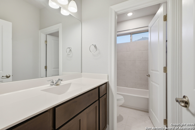 Image 24 of 45 For 1414 Cleland Place