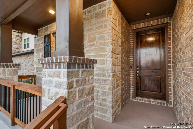 Image 3 of 45 For 1414 Cleland Place