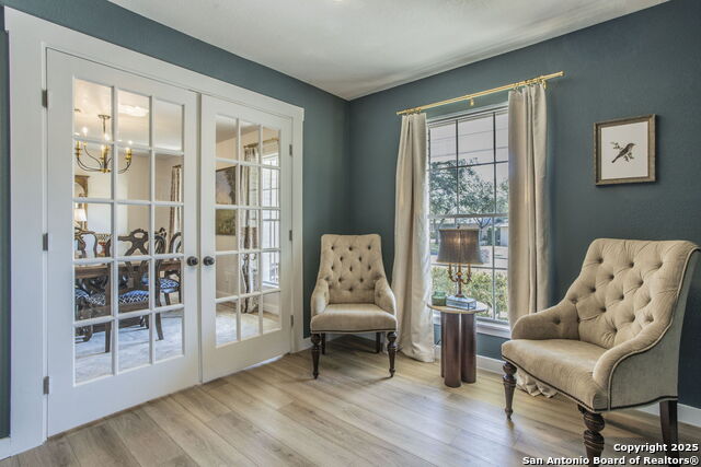 Image 5 of 20 For 2731 Hopeton Drive