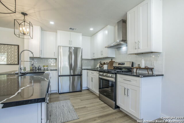 Image 8 of 20 For 2731 Hopeton Drive