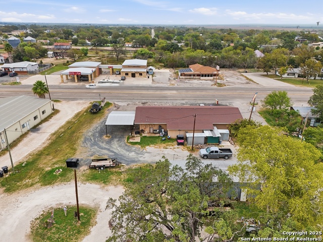 Image 29 of 31 For 320 Fisher E