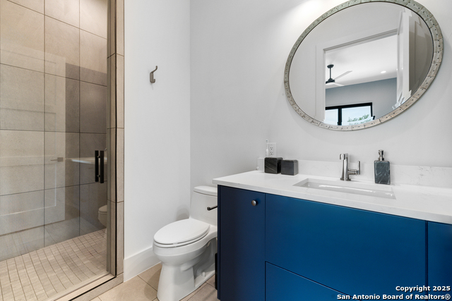 Image 25 of 49 For 211 Clubs Drive