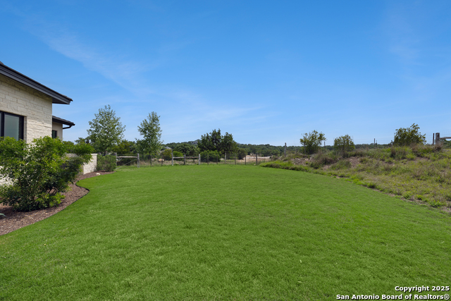 Image 42 of 49 For 211 Clubs Drive