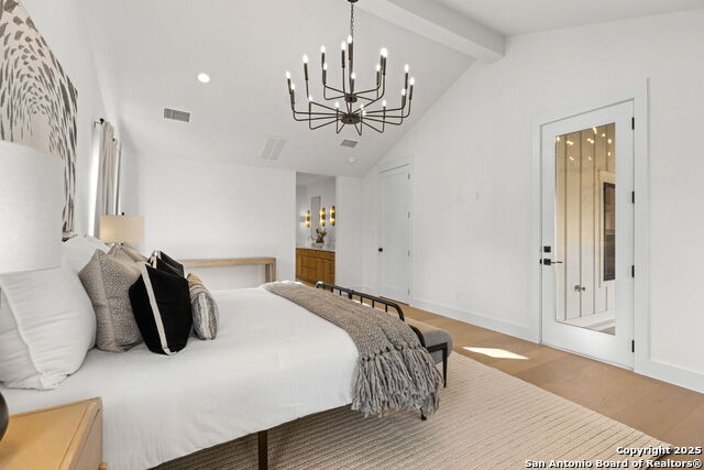 Image 28 of 64 For 24840 Breeze Oak