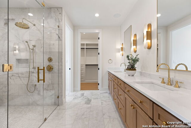 Image 29 of 64 For 24840 Breeze Oak