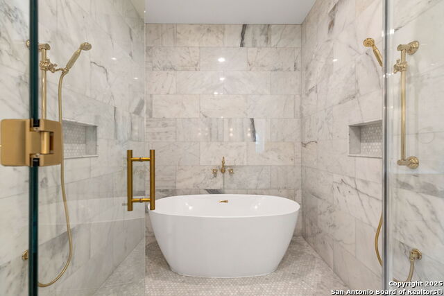 Image 32 of 64 For 24840 Breeze Oak