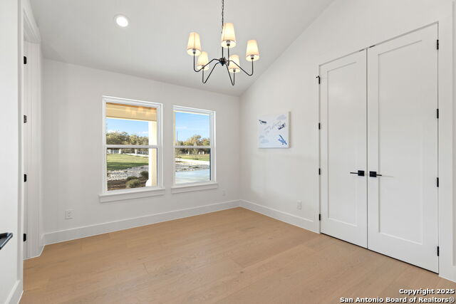 Image 37 of 64 For 24840 Breeze Oak