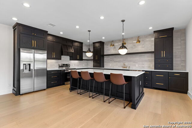 Image 45 of 64 For 24840 Breeze Oak