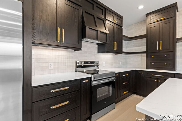 Image 48 of 64 For 24840 Breeze Oak