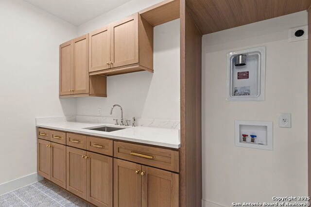 Image 51 of 64 For 24840 Breeze Oak