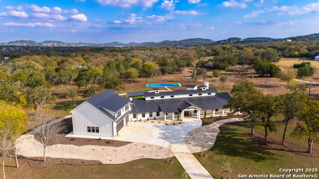 Image 60 of 64 For 24840 Breeze Oak