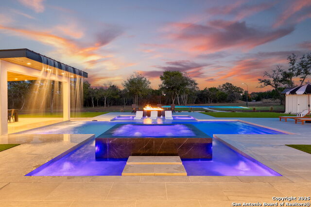 Image 7 of 64 For 24840 Breeze Oak