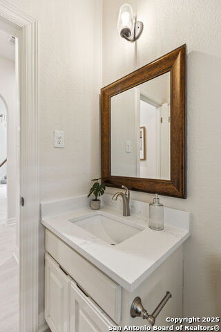 Image 26 of 47 For 39 Rogers Wood