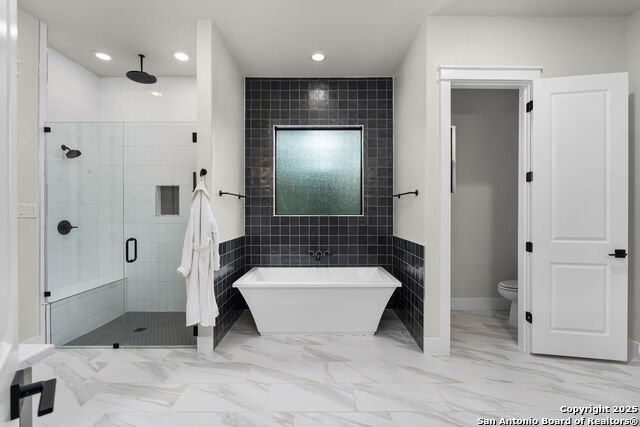 Image 25 of 36 For 2406 Geneseo Oaks