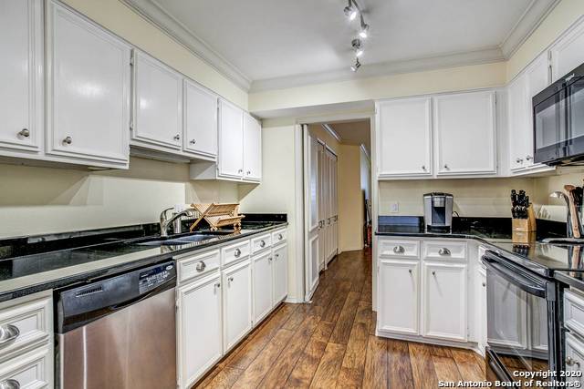 Image 6 of 14 For 7815 Broadway St 101