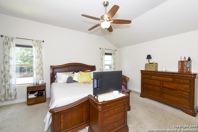 Listing photo id 18 for 1710 Briar Spring