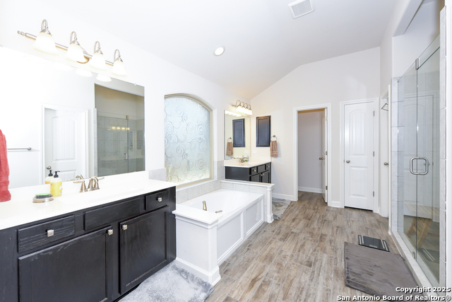 Listing photo id 20 for 1710 Briar Spring