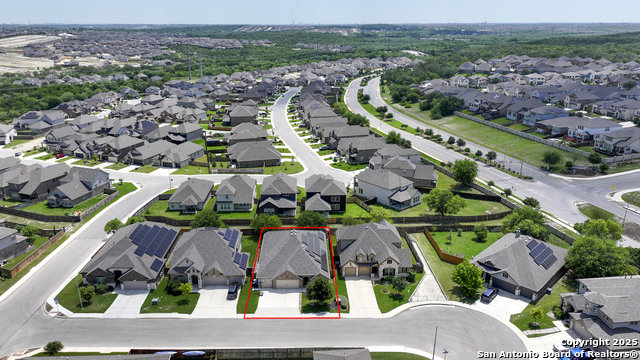 Listing photo id 36 for 1710 Briar Spring