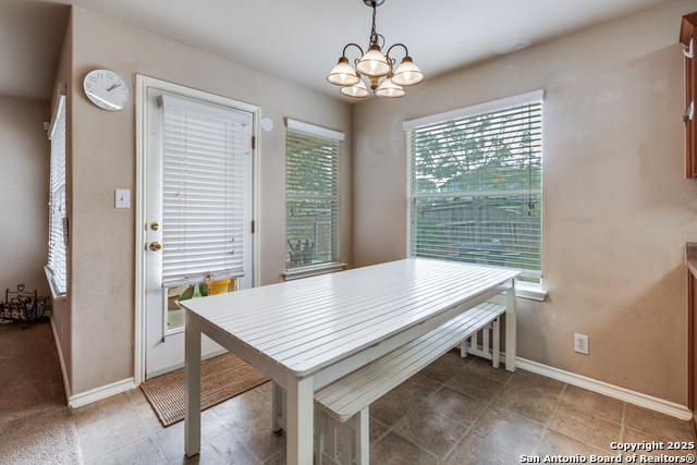 Image 11 of 26 For 8011 Chisos Oak