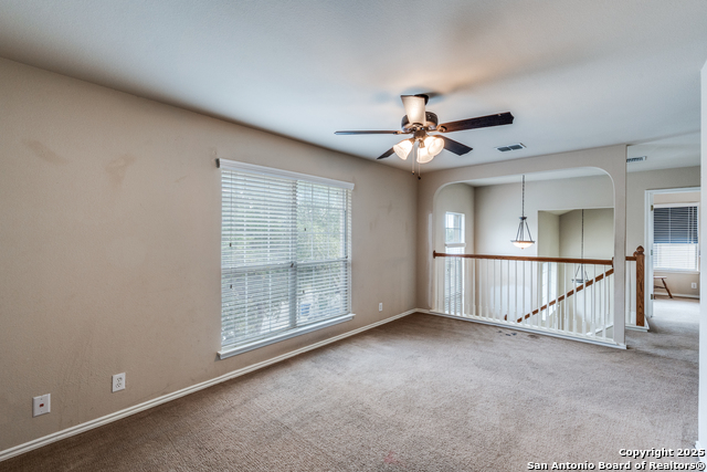 Image 15 of 26 For 8011 Chisos Oak