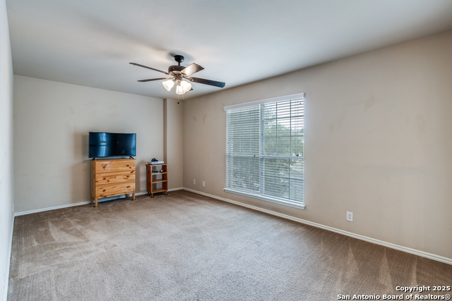 Image 16 of 26 For 8011 Chisos Oak