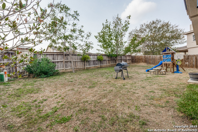 Image 25 of 26 For 8011 Chisos Oak