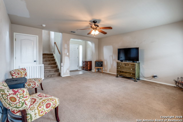 Image 8 of 26 For 8011 Chisos Oak