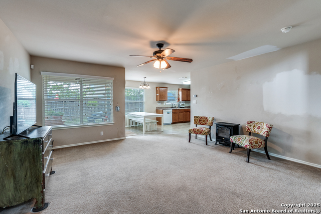 Image 9 of 26 For 8011 Chisos Oak