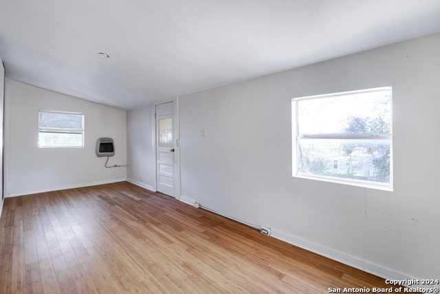 Image 20 of 21 For 255 Natalen Ave 202