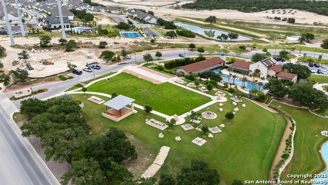 Image 34 of 37 For 250 Navarro  