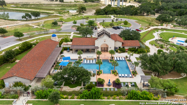 Image 35 of 37 For 250 Navarro  