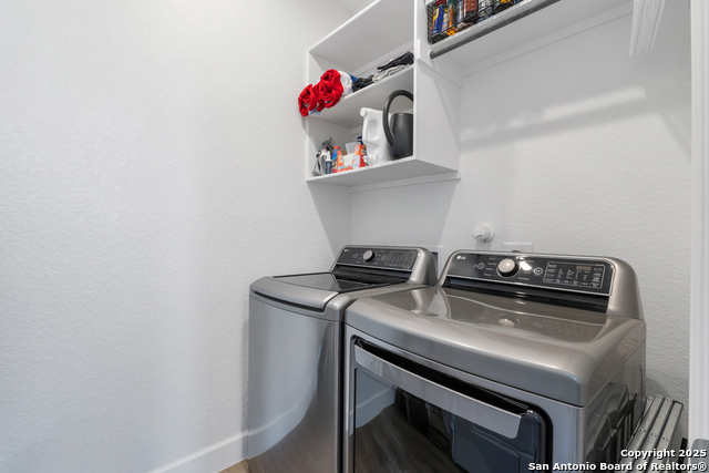 Image 8 of 37 For 250 Navarro  