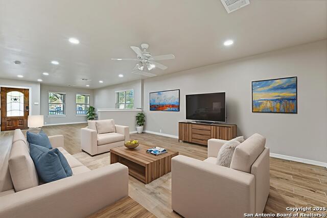 Image 8 of 34 For 8050 Rosespur