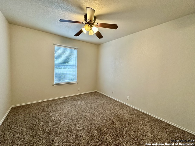 Image 14 of 19 For 107 Cindy Lou Dr