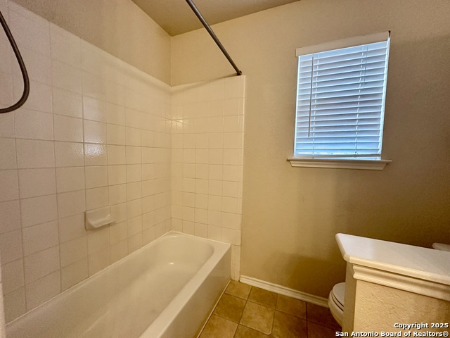 Image 16 of 19 For 107 Cindy Lou Dr