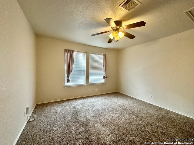 Image 9 of 19 For 107 Cindy Lou Dr