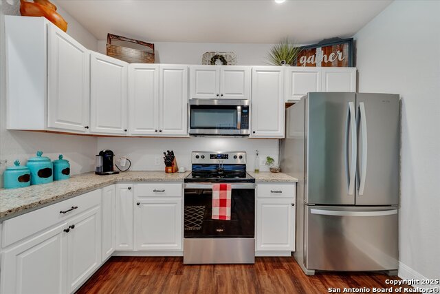 Image 18 of 34 For 1496 Logans Way