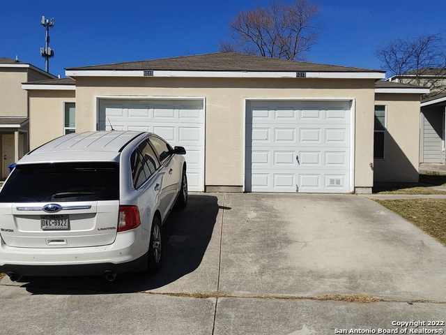 Image 2 of 12 For 8017 Maverick Climb