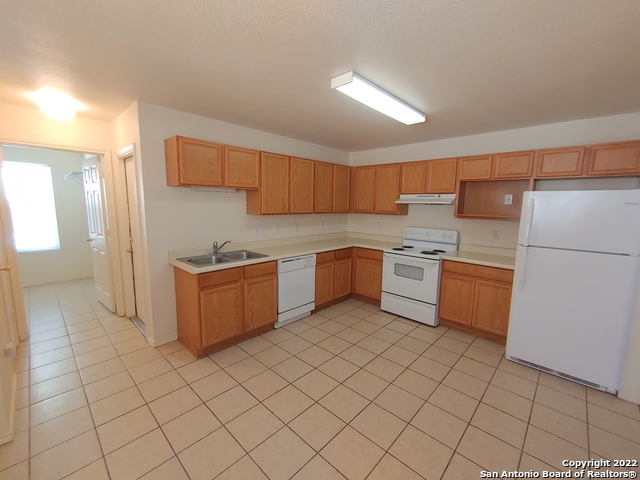 Image 4 of 12 For 8017 Maverick Climb