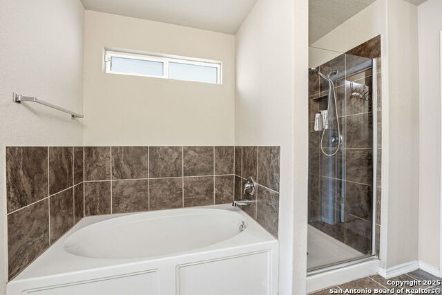 Image 23 of 43 For 10430 Rhyder Ridge