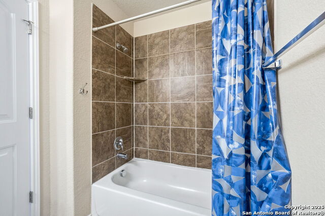 Image 33 of 43 For 10430 Rhyder Ridge