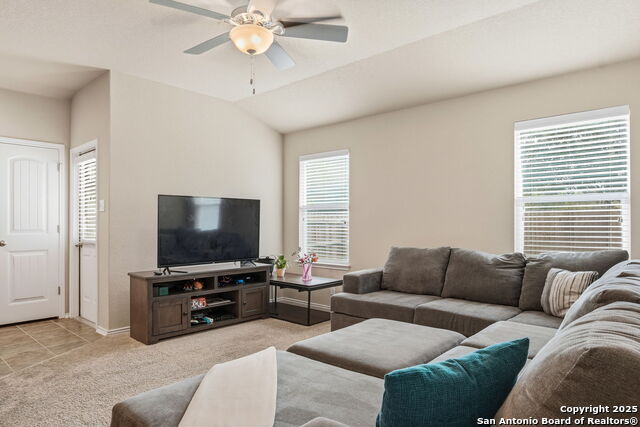 Image 7 of 43 For 10430 Rhyder Ridge