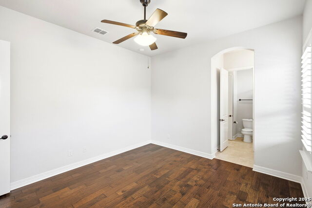 Image 34 of 50 For 18119 Abingdon Place