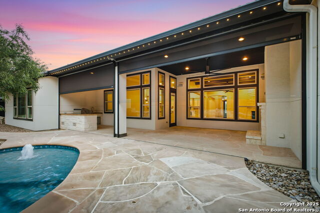 Image 39 of 50 For 18119 Abingdon Place