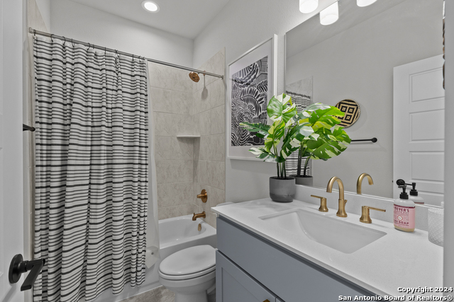 Image 49 of 65 For 1521 Escarpment