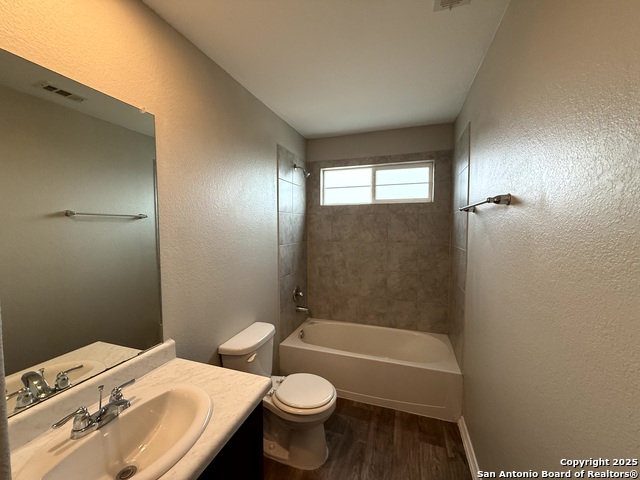 Image 14 of 21 For 6423 Legato Curve