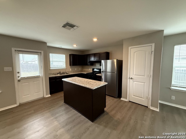 Image 5 of 21 For 6423 Legato Curve