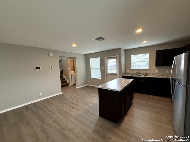 Image 6 of 21 For 6423 Legato Curve