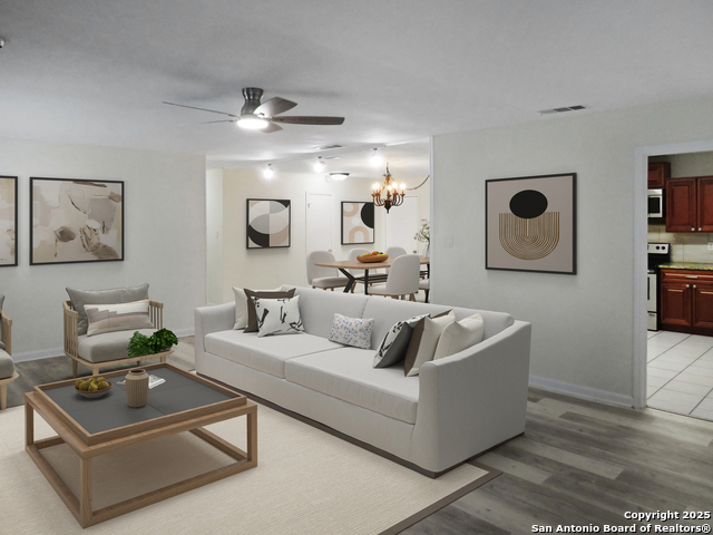 Image 24 of 43 For 13610 Earlywood