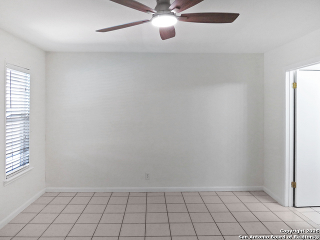 Image 31 of 43 For 13610 Earlywood